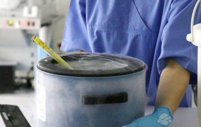 东营供卵助孕包男孩费用-江苏民营医院做供卵试管婴儿的排名，2022年供卵男孩的费用明细。(图1)